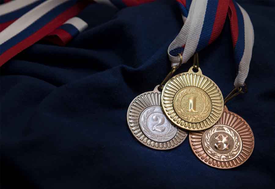 5 values of customer service recognition medals